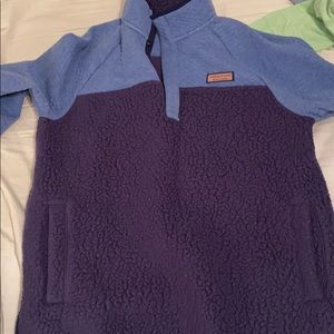 vineyard vines quarter button sherpa